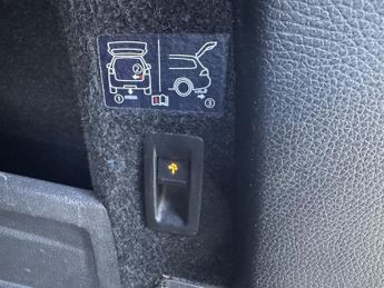 VOLKSWAGEN PASSAT Alltrack 2.0 ALLTRACK TDI BLUEMOTION TECH 4MOTION DSG 5DR Semi Automatic