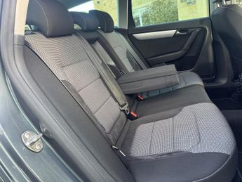 VOLKSWAGEN PASSAT Alltrack 2.0 ALLTRACK TDI BLUEMOTION TECH 4MOTION DSG 5DR Semi Automatic