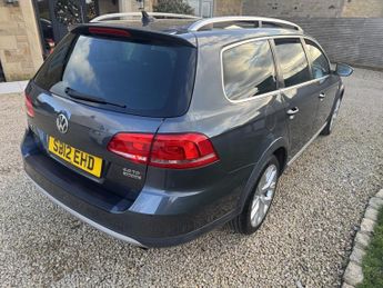 VOLKSWAGEN PASSAT Alltrack 2.0 ALLTRACK TDI BLUEMOTION TECH 4MOTION DSG 5DR Semi Automatic