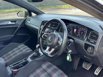 VOLKSWAGEN GOLF 2.0 GTI TSI DSG 5DR SEMI AUTOMATIC