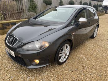 SEAT Leon 2.0 FR TSI 5DR Manual