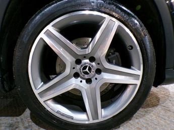 MERCEDES-BENZ GLA-CLASS 2.1 GLA 220 D 4MATIC AMG LINE PREMIUM 5DR Semi Automatic