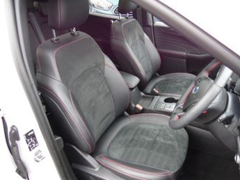 FORD KUGA 2.5 ST-LINE X EDITION 5DR CVT