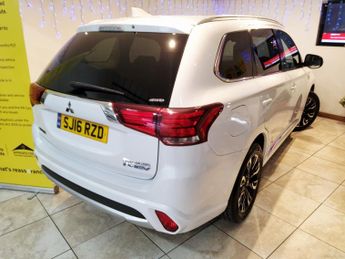 MITSUBISHI OUTLANDER 2.0 PHEV GX 4HS 5DR SEMI AUTOMATIC