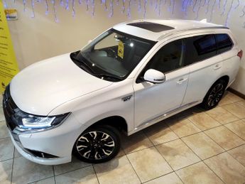 MITSUBISHI OUTLANDER 2.0 PHEV GX 4HS 5DR SEMI AUTOMATIC