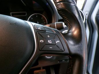 MERCEDES-BENZ B-CLASS 1.5 B180 CDI BLUEEFFICIENCY SE 5DR Automatic