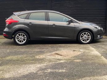 Ford Focus 1.5 ZETEC EDITION TDCI 5DR Manual