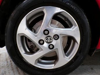 TOYOTA YARIS 1.5 VVT-I ICON M-DRIVE S TSS 5DR CVT