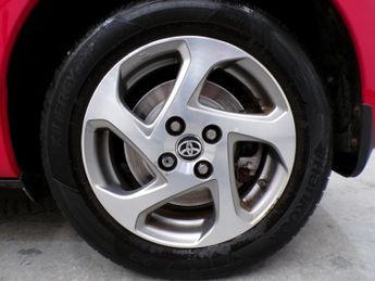 TOYOTA YARIS 1.5 VVT-I ICON M-DRIVE S TSS 5DR CVT