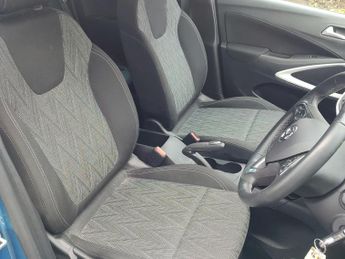 VAUXHALL CROSSLAND X HATCHBACK 1.2 GRIFFIN 5DR Automatic