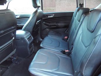 FORD S-MAX 2.5 TITANIUM 5DR CVT