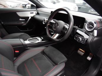 MERCEDES-BENZ CLA 1.3 CLA 200 AMG LINE EXECUTIVE 4DR AUTOMATIC