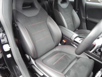 MERCEDES-BENZ CLA 1.3 CLA 200 AMG LINE EXECUTIVE 4DR AUTOMATIC