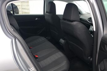 PEUGEOT 308 HATCHBACK 1.2 PURETECH S/S ALLURE 5DR Automatic