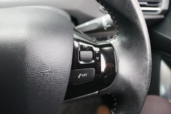 PEUGEOT 308 HATCHBACK 1.2 PURETECH S/S ALLURE 5DR Automatic