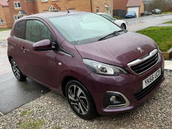 Peugeot 108 1.2 PURETECH ALLURE 3DR Manual