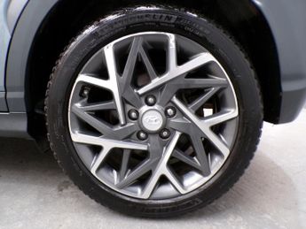 HYUNDAI KONA 1.6 GDI PREMIUM SE 5DR Semi Automatic