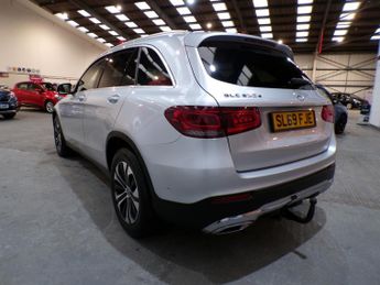 MERCEDES-BENZ GLC-CLASS 2.0 GLC 220 D 4MATIC SPORT 5DR Automatic