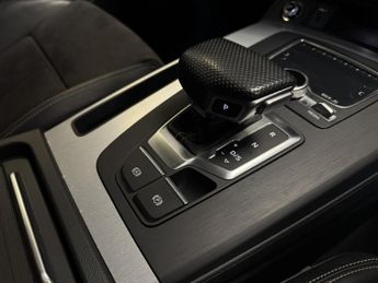 AUDI Q5 2.0 TDI QUATTRO S LINE 5DR Semi Automatic