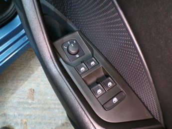 SKODA OCTAVIA 1.0 SE TECHNOLOGY TSI DSG 5DR Semi Automatic