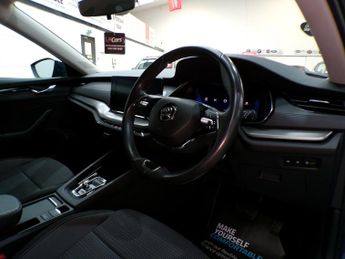 SKODA OCTAVIA 1.0 SE TECHNOLOGY TSI DSG 5DR Semi Automatic