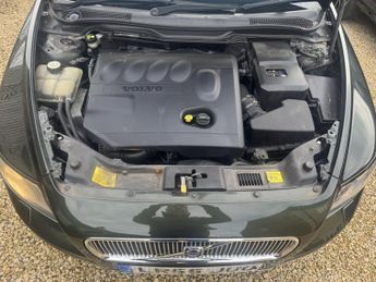 VOLVO V50 2.0 D SE 5DR Manual