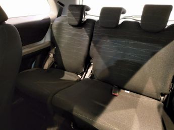 TOYOTA YARIS 1.3 TR VVTI 3DR Manual