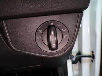 VOLKSWAGEN TAIGO 1.5 STYLE TSI DSG 5DR Semi Automatic