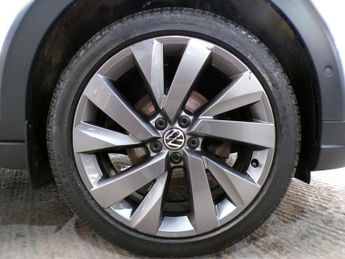 VOLKSWAGEN TAIGO 1.5 STYLE TSI DSG 5DR Semi Automatic
