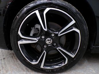 VAUXHALL CORSA 1.2 ELITE EDITION 5DR Automatic