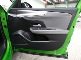 VAUXHALL MOKKA 1.2 ELITE NAV PREMIUM 5DR Automatic