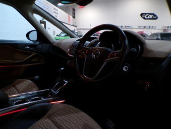 VAUXHALL ZAFIRA TOURER 2.0 SE CDTI 5DR Automatic