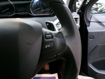 PEUGEOT 2008 1.6 E-HDI ALLURE FAP 5DR Semi Automatic
