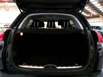 PEUGEOT 2008 1.6 E-HDI ALLURE FAP 5DR Semi Automatic