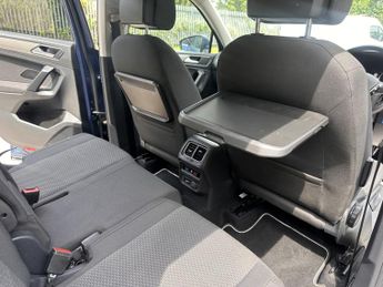 VOLKSWAGEN TIGUAN ALLSPACE 2.0 SE NAV TDI 4MOTION DSG 5DR SEMI AUTOMATIC