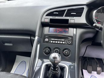 PEUGEOT 3008 1.6 ACTIVE HDI FAP 5DR