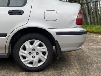 HONDA CIVIC 1.4 I 5DR Automatic