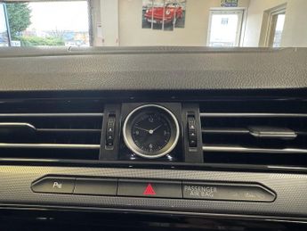 VOLKSWAGEN PASSAT 2.0 R LINE TDI BLUEMOTION TECHNOLOGY DSG 5DR Semi Automatic