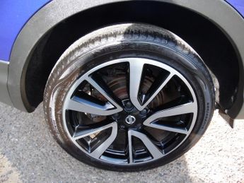 NISSAN QASHQAI 1.6 DCI TEKNA XTRONIC 5DR CVT