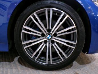 BMW 3 SERIES 3.0 330D M SPORT 4DR Automatic