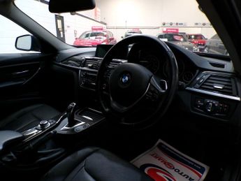 BMW 3 SERIES 3.0 330D LUXURY 4DR Automatic