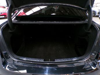 BMW 3 SERIES 3.0 330D LUXURY 4DR Automatic