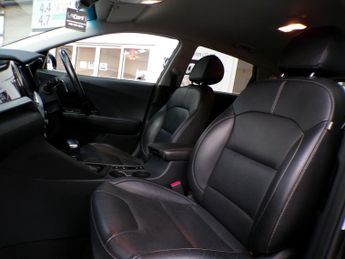 KIA NIRO 1.6 3 5DR Semi Automatic