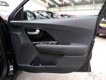 KIA NIRO 1.6 3 5DR Semi Automatic