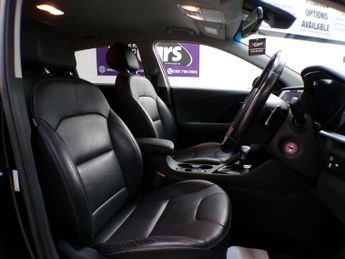 KIA NIRO 1.6 3 5DR Semi Automatic