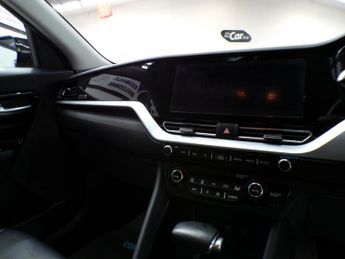 KIA NIRO 1.6 3 5DR Semi Automatic