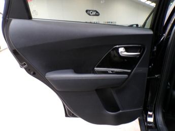 KIA NIRO 1.6 3 5DR Semi Automatic