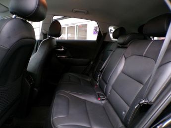 KIA NIRO 1.6 3 5DR Semi Automatic