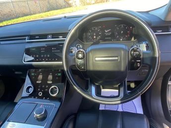 LAND ROVER RANGE ROVER VELAR 2.0 SE 5DR Automatic