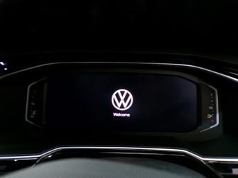 VOLKSWAGEN TAIGO 1.0 R-LINE TSI DSG 5DR Semi Automatic